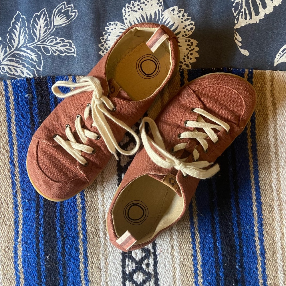 Saffron Mukishoes size 41